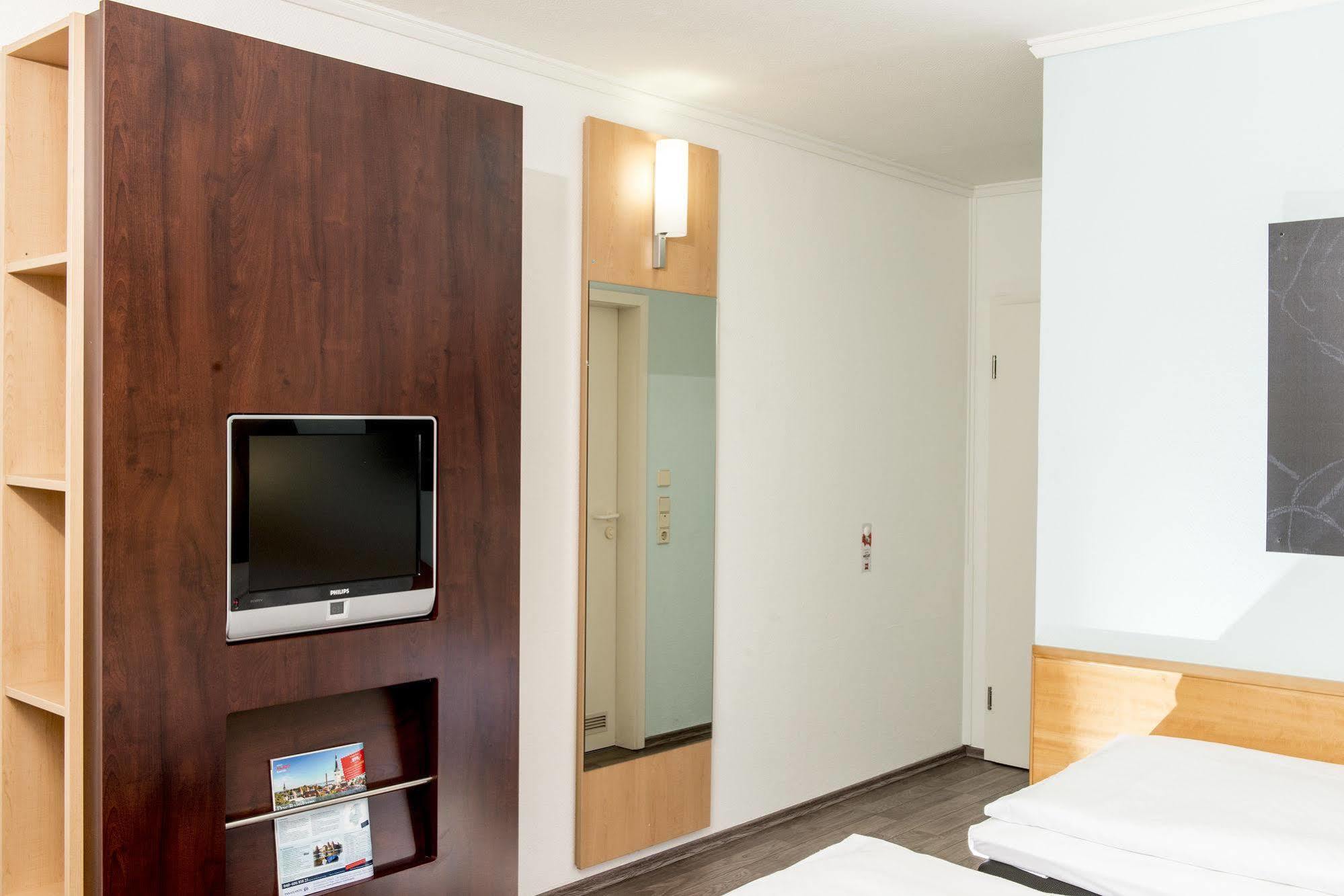 Good Morning Hotel 2*